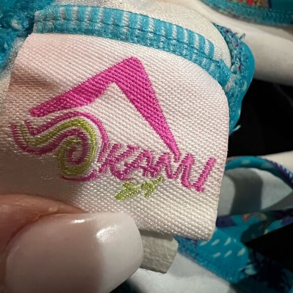 Cute Size 8 Kids Kona Bikini - Picture 5 of 6